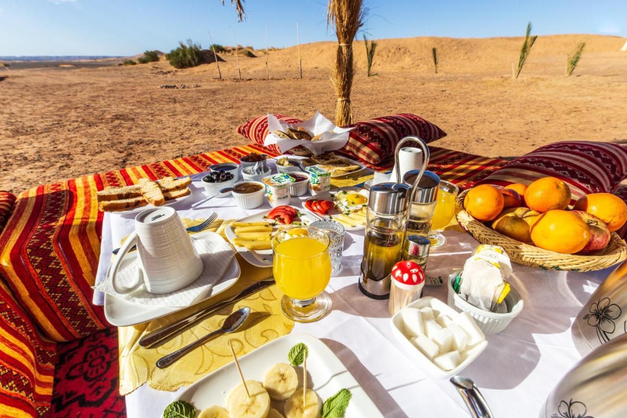 Desert Glamping Merzouga Eksteriør bilde