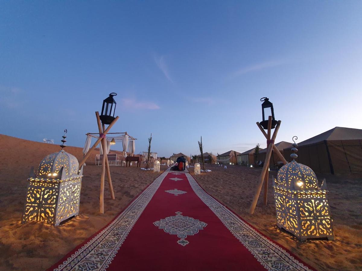 Desert Glamping Merzouga Eksteriør bilde
